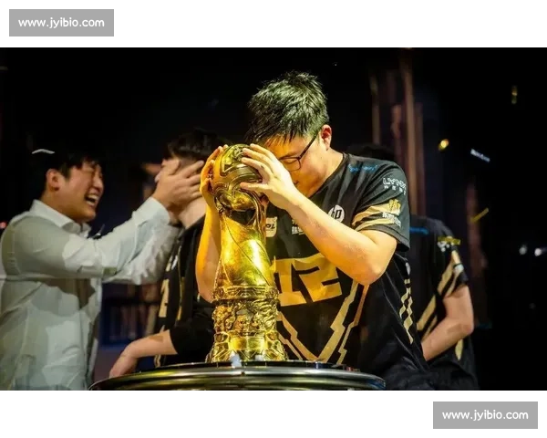 网传唐顺齐心梗离世？媒体人李璇怒斥：恶意谣言太恶心